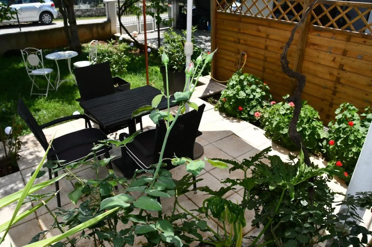 Apartmani Katarina Biograd Na Moru Apartment